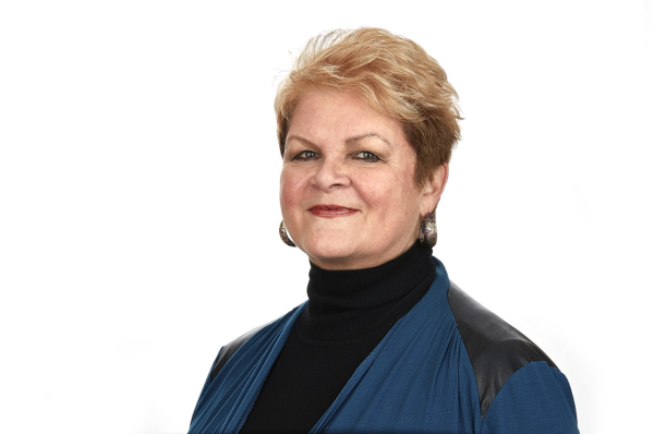 Annabell Hilton